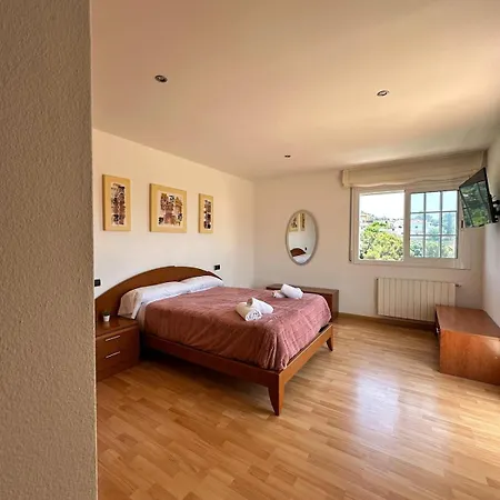 Seahomes Vacations - Charming House With Private Pool Dom wakacyjny